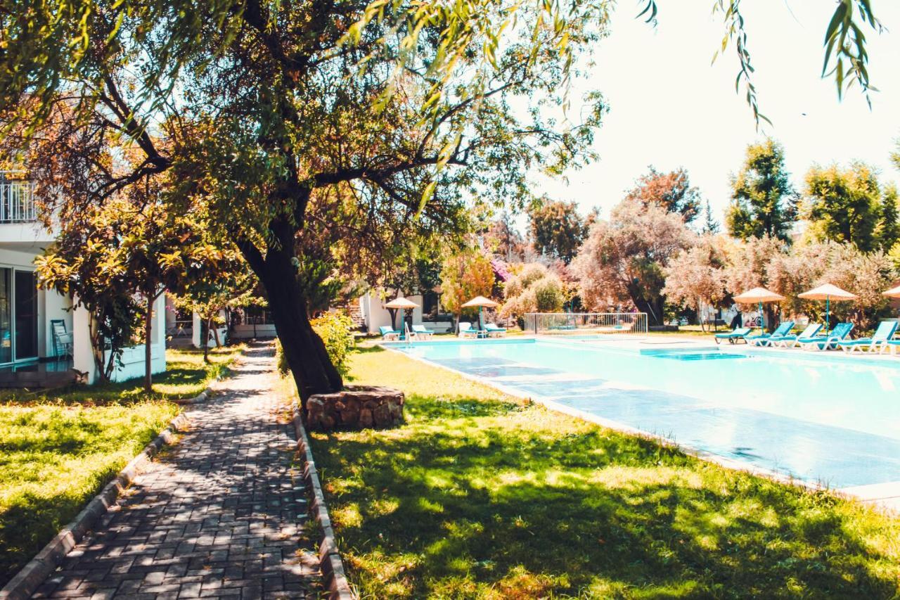 Muskebi Apart Otel Ортакент Екстер'єр фото